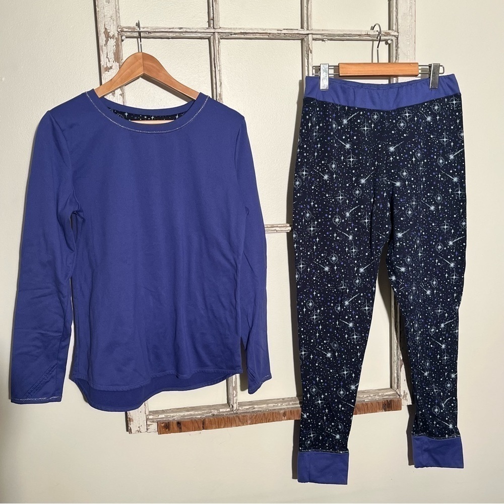 Climate Right Cuddl Duds two piece pyjama set. Size large. Women